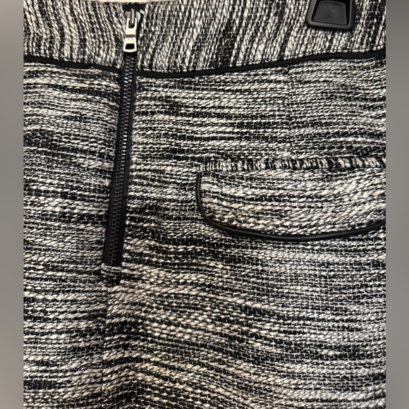 Armani Exchange A|X Tweed Mini Skirt Faux Leather Trim Black White Size 2 - Picture 8 of 11